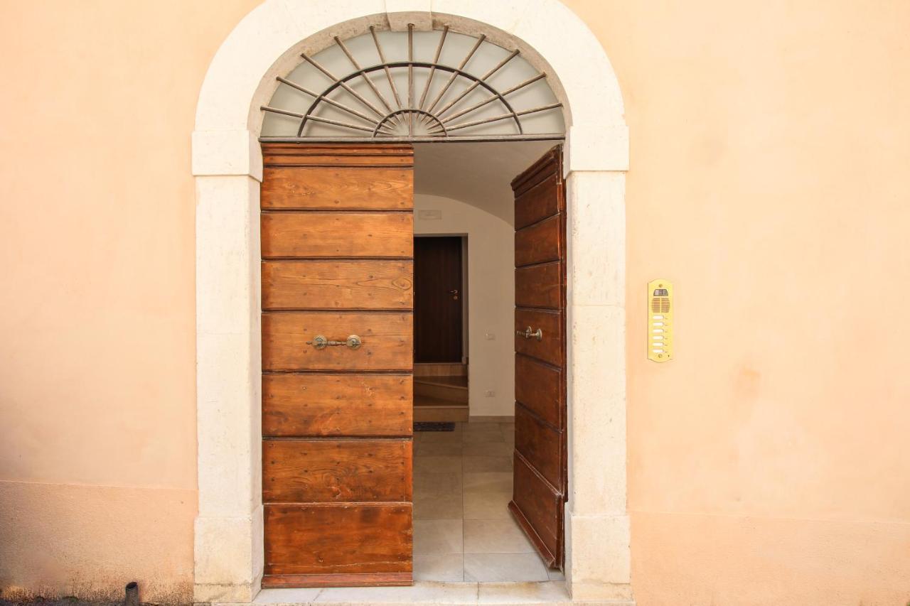 Al Maso In Centro B&B LʼAquila Extérieur photo